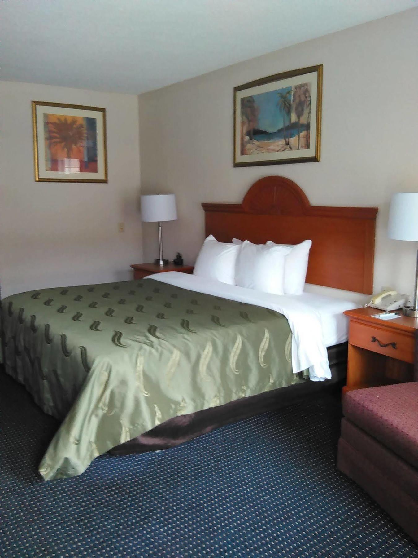 Howard Johnson By Wyndham Virginia Beach Exteriör bild